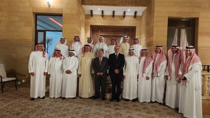 وزير المالية الدكتور