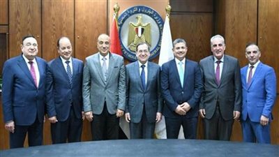 وزير البترول يبحث مع وفد برلماني أردني التعاون في مجال الغاز الطبيعي