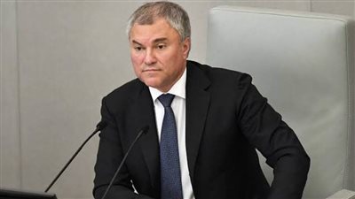 الدوما الروسي: العالم على وشك الكساد الكبير بسبب سياسة بايدن