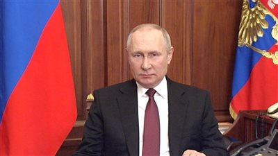 الرئيس الروسي يوقع قانونًا بشأن إنهاء صلاحية الجنسية الأوكرانية بالنسبة للمواطنين الروس