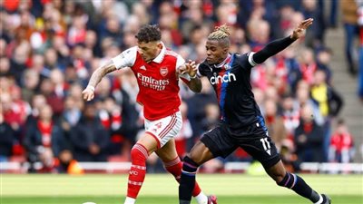 أرسنال يقتحم حصون كريستال بالاس برباعية في البريميرليج