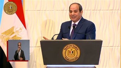 عاجل| الرئيس السيسي يوجه الحكومة بضرورة حماية المرأة العاملة وضمان حقوقها في مشروع قانون العمل