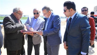 محافظ سوهاج يتفقد أعمال المرحلة الثانية من مشروع تطوير وتوسعة الكورنيش الغربي أمام المدينة الطبية