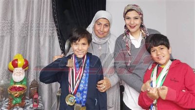 أم بطلي سباحة ذوي الهمم يوسف ويامن إيهاب توجه رسالة للرئيس السيسي