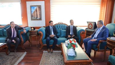 محافظ سوهاج يستقبل وفد المجلس القومي لحقوق الإنسان