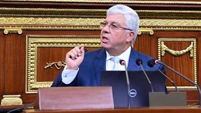 وزير التعليم العالي أمام 