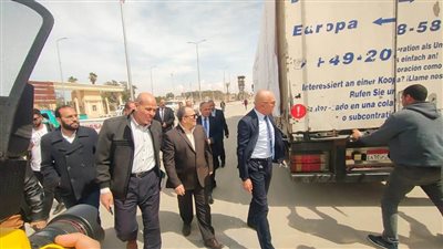 البنك الزراعي المصري يقدم قافلة غذائية لشمال سيناء