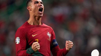 كريستيانو رونالدو يقود البرتغال لفوز كبير على ليشتنشتاين في تصيفات اليورو