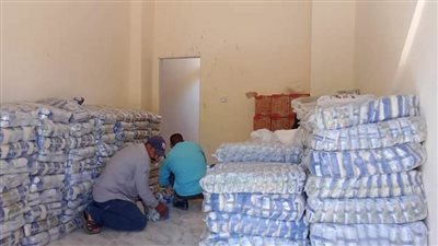 تدشين منفذ للسلع المخفضة طوال شهر رمضان بقرى الأمان بمركز الداخلة 