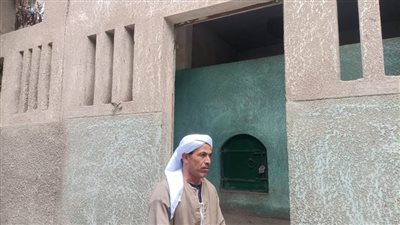 القبض على المتهمين بسرقة أبواب المقابر بقليوب