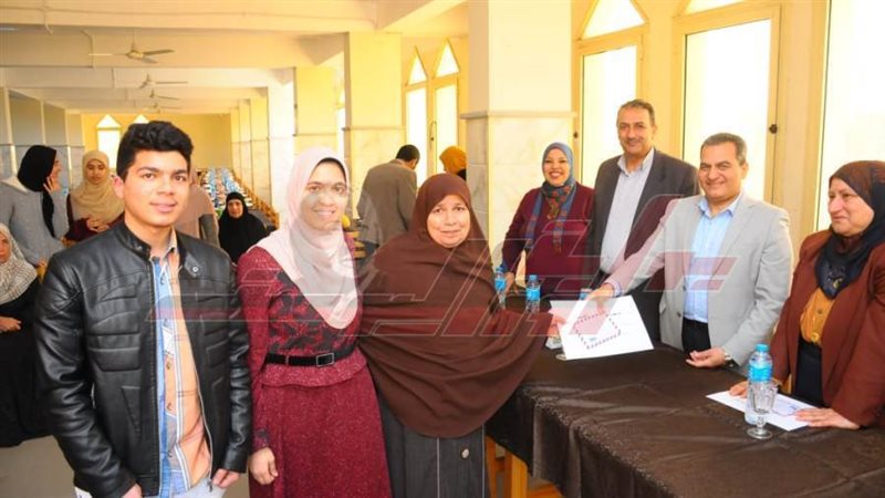 تكريم الأم المثالية