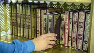 صدور موافقة خادم الحرمين الشريفين على تزويد الحرمين الشريفين بـ١٥٠ ألف نسخة من المصحف الشريف