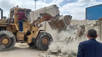 حملات مكبرة لإزالة أعمال البناء المخالف والتعديات على أراضي أملاك الدولة بأحياء الإسكندرية