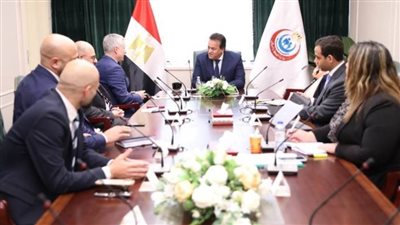 وزير الصحة يناقش تطوير خدمات مرضى «أنيميا البحر المتوسط» مع شركة أمريكية