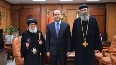 وفد الكنيسة يهنئ رئيس جامعة العريش بمناسبة حلول شهر رمضان  
