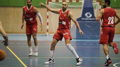 محترف الأهلي الجديد لكرة السلة يصل القاهرة