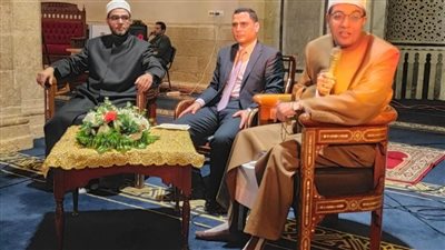 ملتقى العصر بالجامع الأزهر يستعرض حديث القرآن عن الفطرة السليمة 