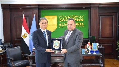 رئيس جامعة الإسكندرية يستقبل قنصل عام الصين