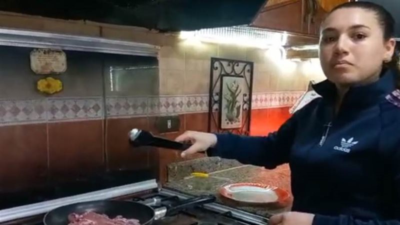 مريم حسن بطلة الكيك