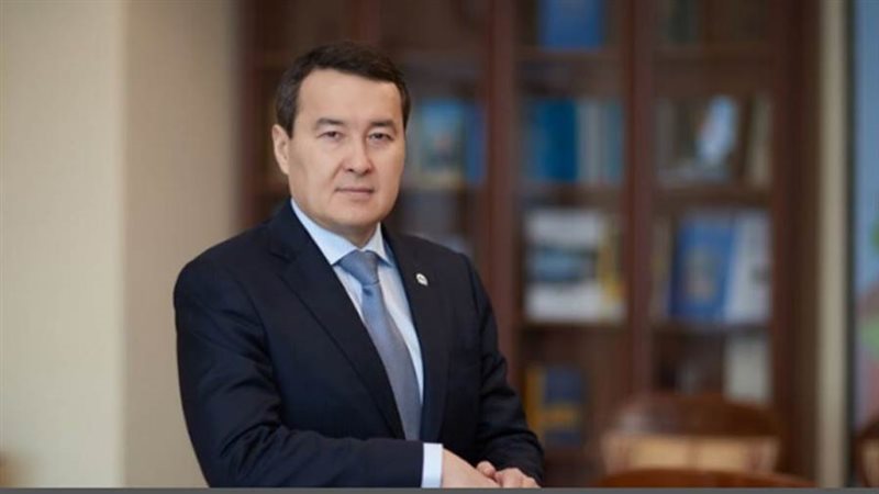 أليخان سمايلوف