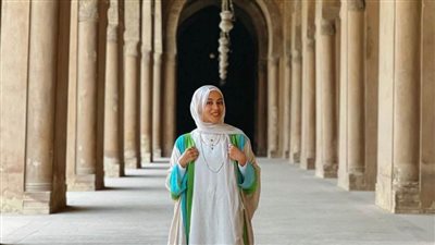 إيمان أحمد تدعو للسياحة وزيارة المساجد الأثرية بطريقة مبتكرة على الانستجرام 