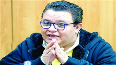 رئيس قطاع شئون الإنتاج الثقافي يفتتح 