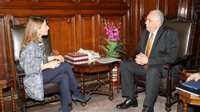 وزير الزراعة يبحث مع المدير الإقليمي لليونيسكو بالقاهرة التعاون في مجال تطوير الحدائق النباتية