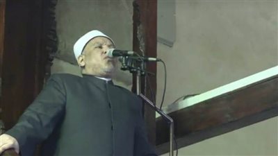 خطيب الجامع الأزهر: رمضان مدرسة ربانية لتأهيل المسلم وتدريبه على العمل الصالح