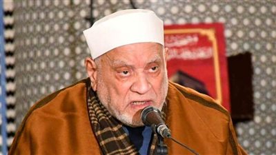 رئيس جامعة الأزهر يهنئ الدكتور أحمد عمر هاشم بمناسبة اختياره شخصية العام الإسلامية