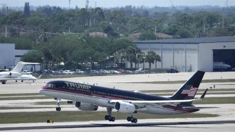 لحظة إقلاع طائرة