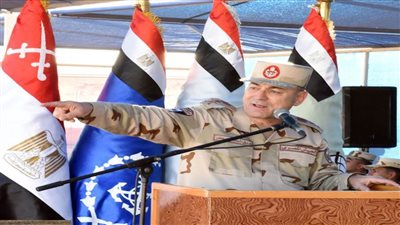 رئيس أركان حرب القوات المسلحة يشهد بيانًا عمليًا لأحد تشكيلات المنطقة الشمالية العسكرية