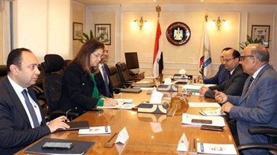 وزيرا قطاع الأعمال والتخطيط يبحثان سبل تعزيز التعاون في إطار وثيقة سياسة ملكية الدولة