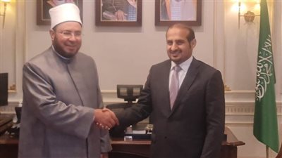 قنصل عام السعودية بالإسكندرية يستقبل مدير مشيخة الأزهر 