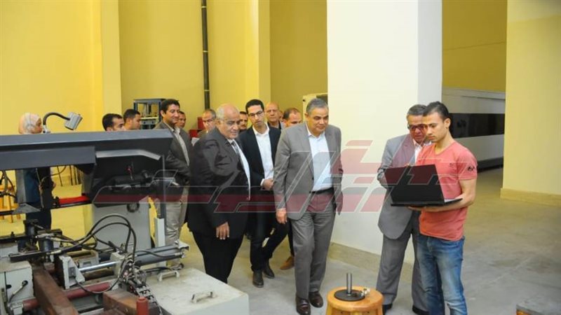 جولة رئيس الجامعة