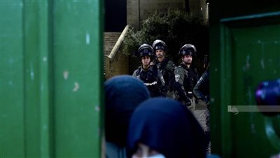 قوات الاحتلال تقتحم الأقصى مجددا وتعتدي على المصلين بالضرب