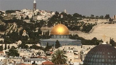 بريطانيا تدعو لتهدئة التوترات واحترام الوضع القائم التاريخي للأماكن المقدسة في القدس