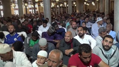 صدى التلاوة ووقار القرآن.. روحانيات في رحاب الجامع الأزهر