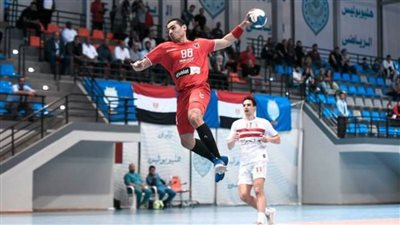 تألق الخطوط الخلفية وحراس المرمى.. الأهلي والزمالك يتعادلان في الشوط الأول بنهائي دوري اليد