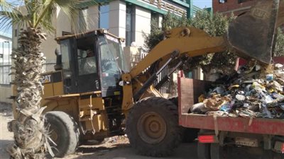 مركز ومدينة القنطرة غرب يواصل أعماله اليومية في رفع المخلفات والقمامة وصيانة أعمدة الإنارة العامة