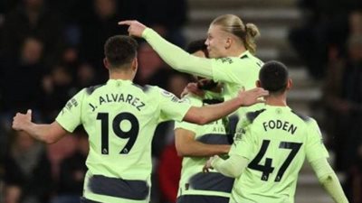 مانشستر سيتي يفوز على ساوثهامبتون 4 / 1 