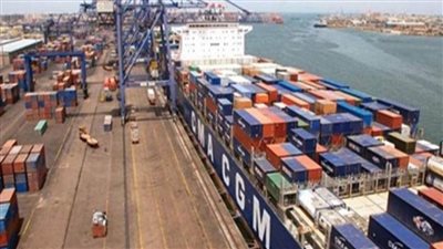 تداول 40 ألف طن بضائع عامة ومتنوعة بموانئ البحر الأحمر
