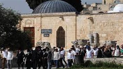   الرئاسة الفلسطينية: الاستفزازات الإسرائيلية بحق الأقصى مرفوضة وستحول باحاته لـ