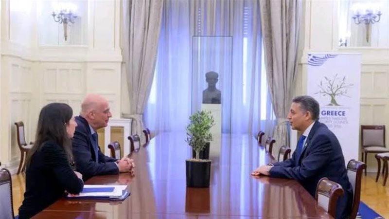 وزير خارجية اليونان