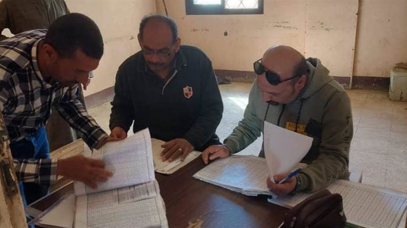 إحالة 21 موظف للتحقيق