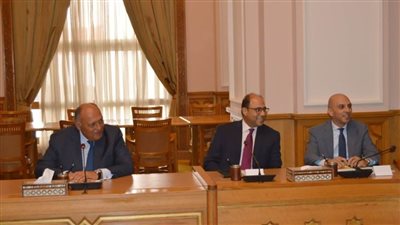 وزير الخارجية يستقبل أعضاء غرفة التجارة الأمريكية