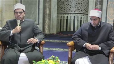 ملتقى الظهر بالجامع الأزهر يوضح فضائل الاعتكاف