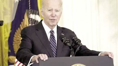 بايدن ينهي حالة الطوارئ المتعلقة بفيروس كورونا في البلاد