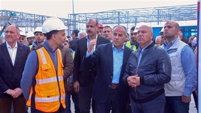 وزير النقل يتابع استمرار التشغيل التجريبي التجاري لمحطة 