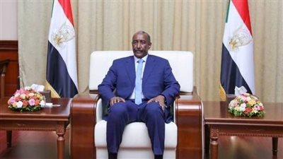 البرهان: استقرار السودان يرتكز على قيام جيش وطني موحد