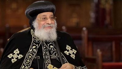 رئيس مجلس الشيوخ يهنئ البابا تواضروس بمناسبة عيد القيامة المجيد